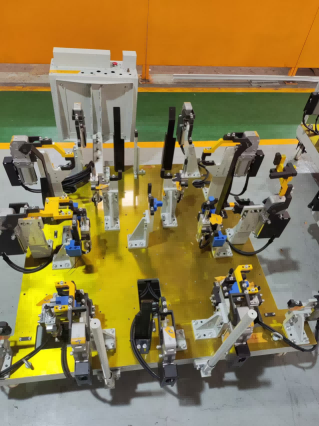Rear Floor Assembly welding fixture